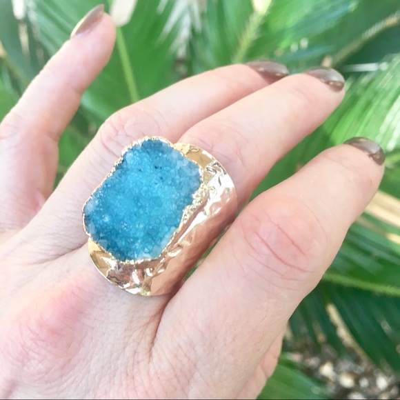 Druzy Quartz Ring - Picture 2 of 4